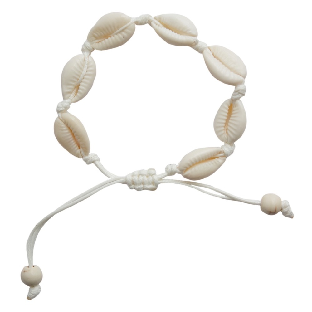 🎉HP🎉 Cowry Shell Bracelet